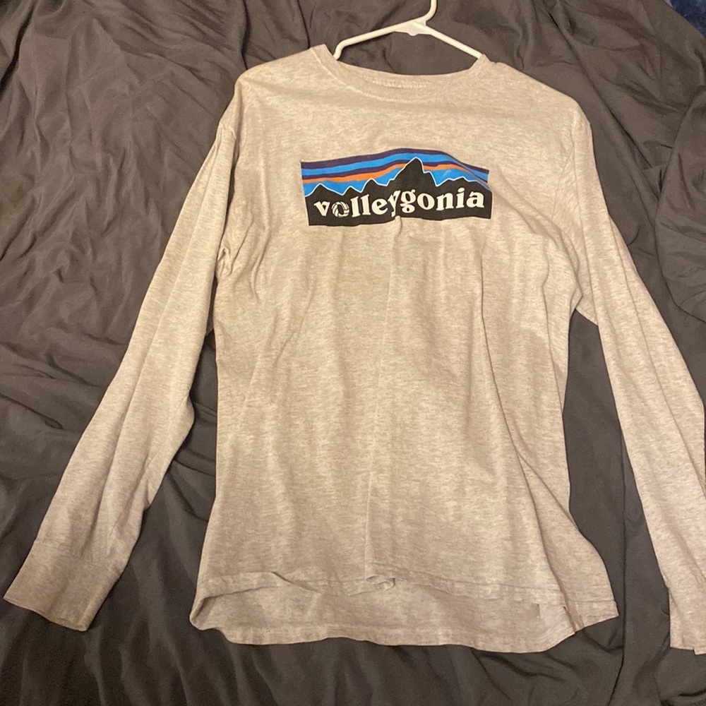 Long sleeve shirt